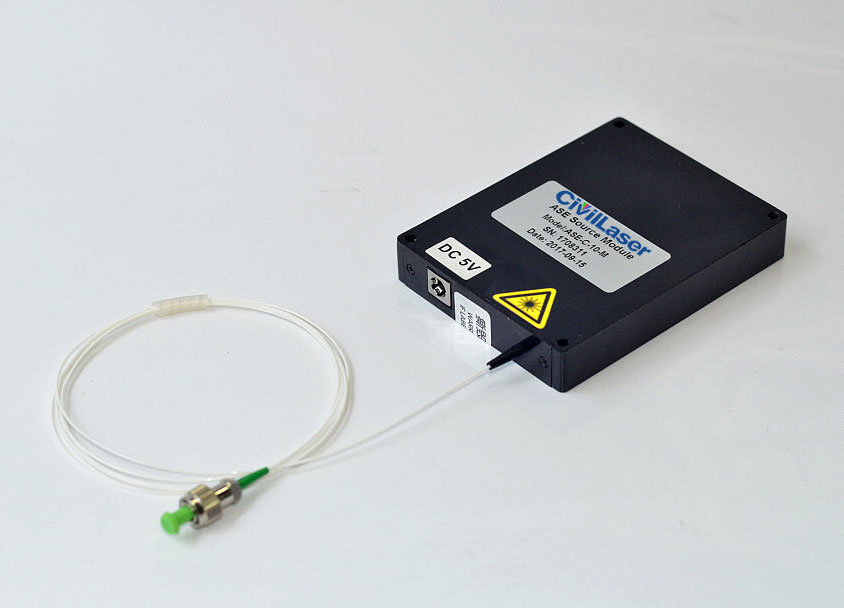 ASE(Amplified Spontaneous Emission) Light Source Module 20mW C-band Broadband Laser SM Fiber ASE-C-20-T-SM-M